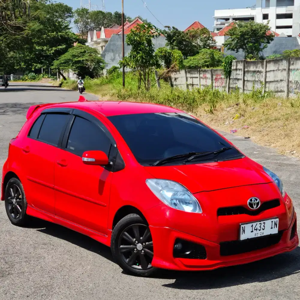 TDP 20 JT Toyota Yaris 1.5 TRD Sportivo Automatic 2013 NIK 2012 Merah