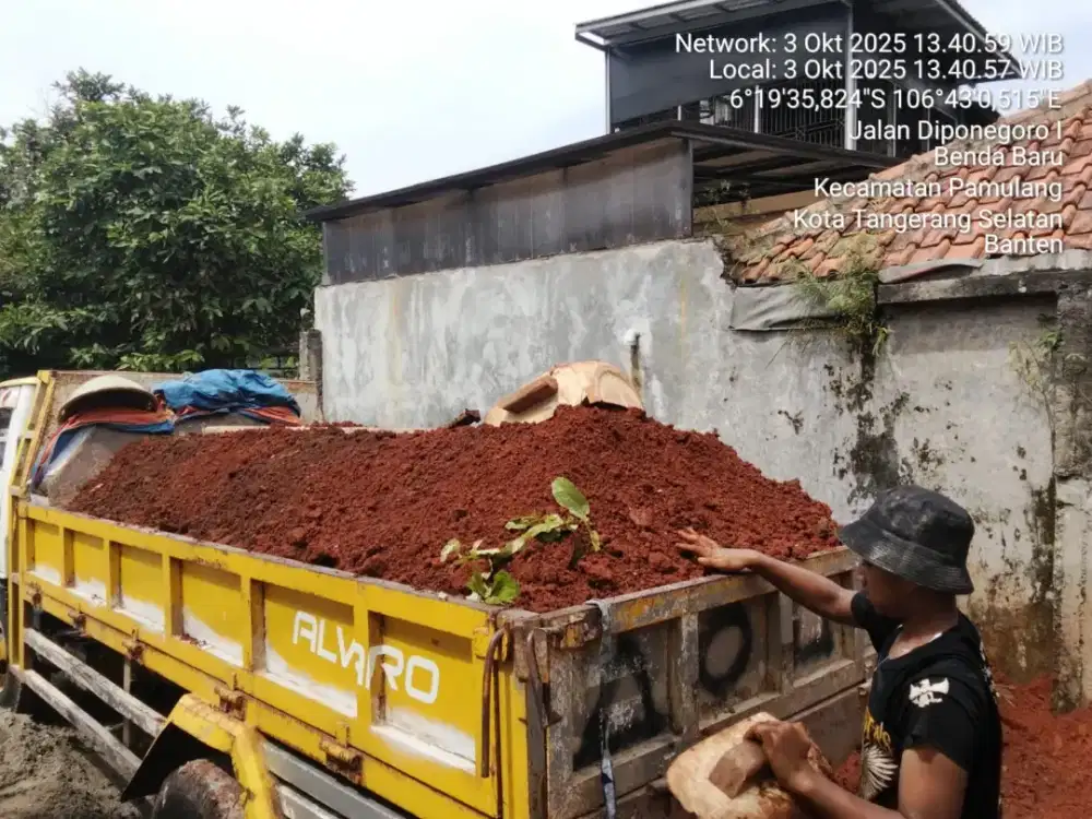 Jasa buang puing dan angkut tanah