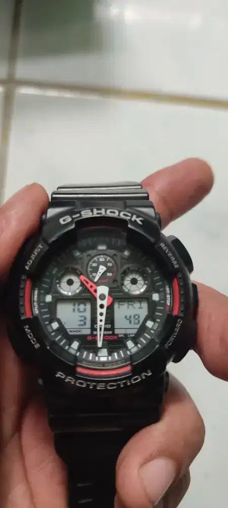 DIJUAL JAM GSHOCK ASLI LIKE NEW LENGKAP BOX BUKU KONDISI 90%, 1,1 JT