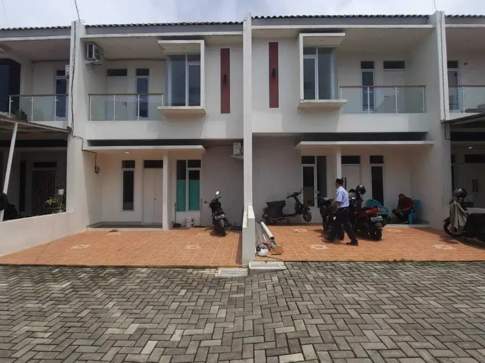 HEBOH! RUMAH MEWAH MODERN AKSES 2 MOBIL DEKAT TOL JATIBENING