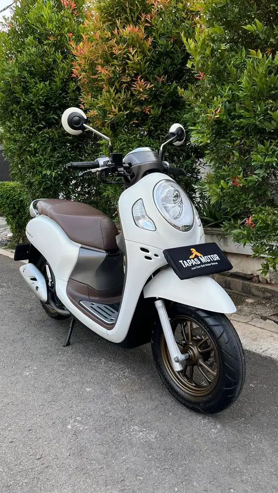 Honda Scoopy Prestige Keyless 2024 Plat B Jakarta
