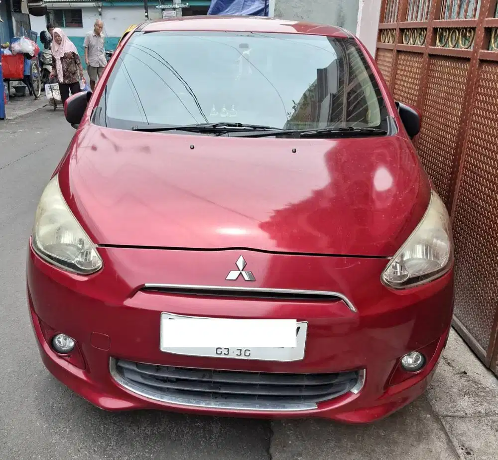 Mitsubishi Mirage Second Merah-1.2 Eceed Besin-AT Murah 2025