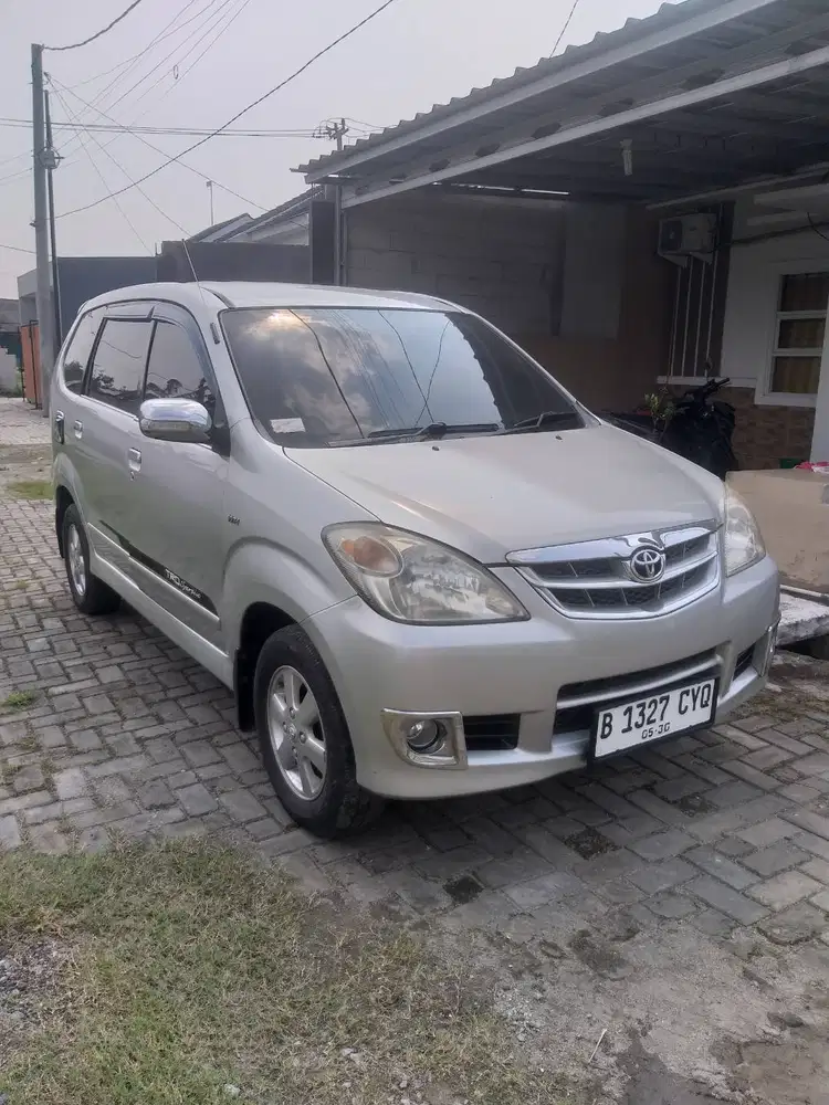 Jual Toyota Avanza 2010 Manual Gress Pemakaian Pribadi