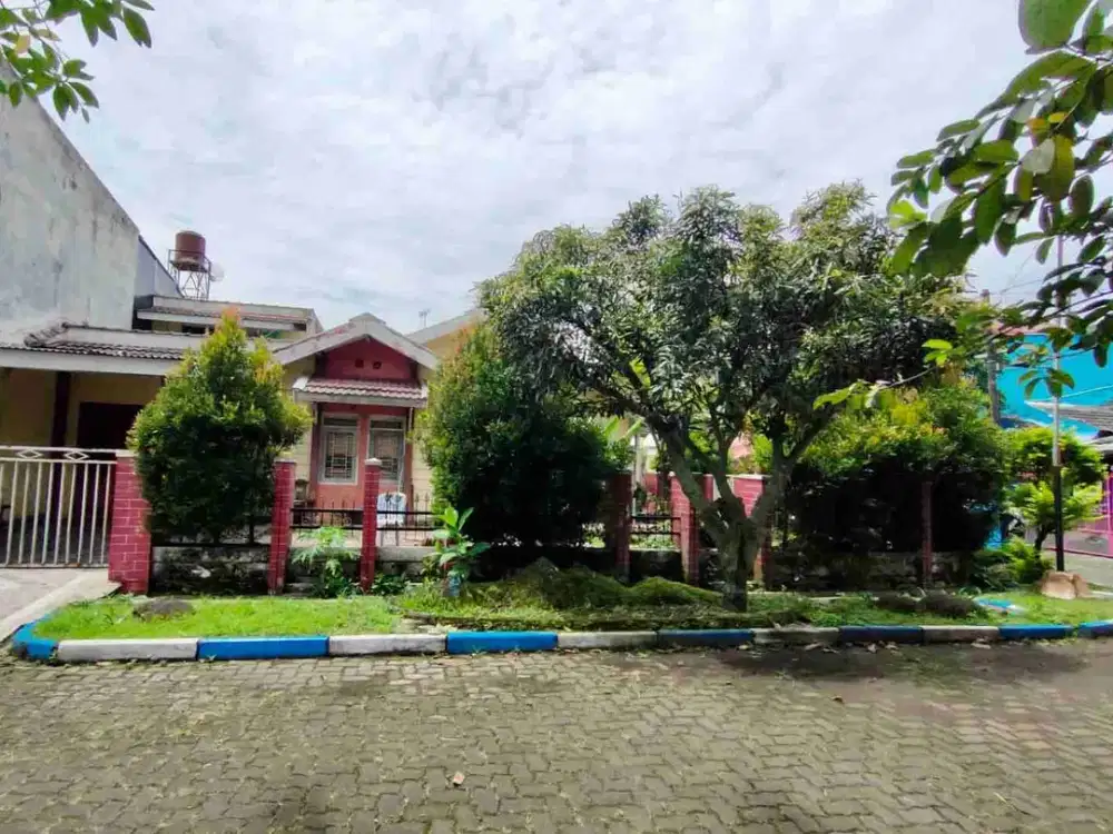 Rumah Pojok Hook Luas 249 PBI Araya