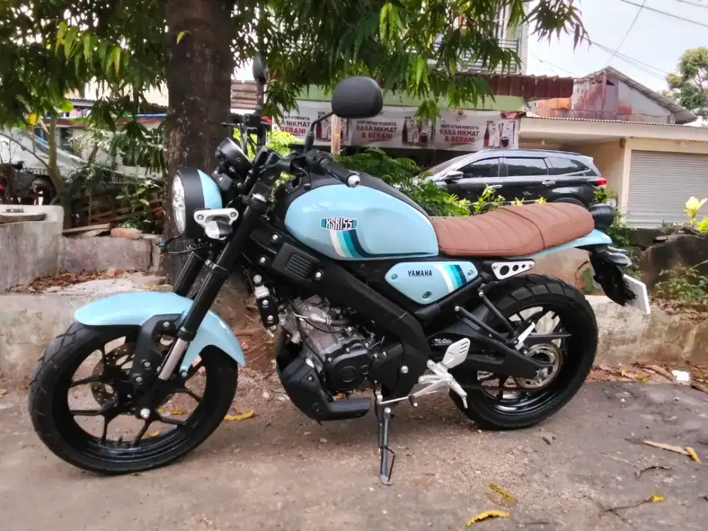 Yamaha XSR 155 like new