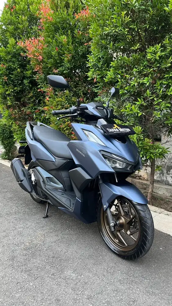 Honda Vario 160 ABS Double Cakram KM 7rb 2024