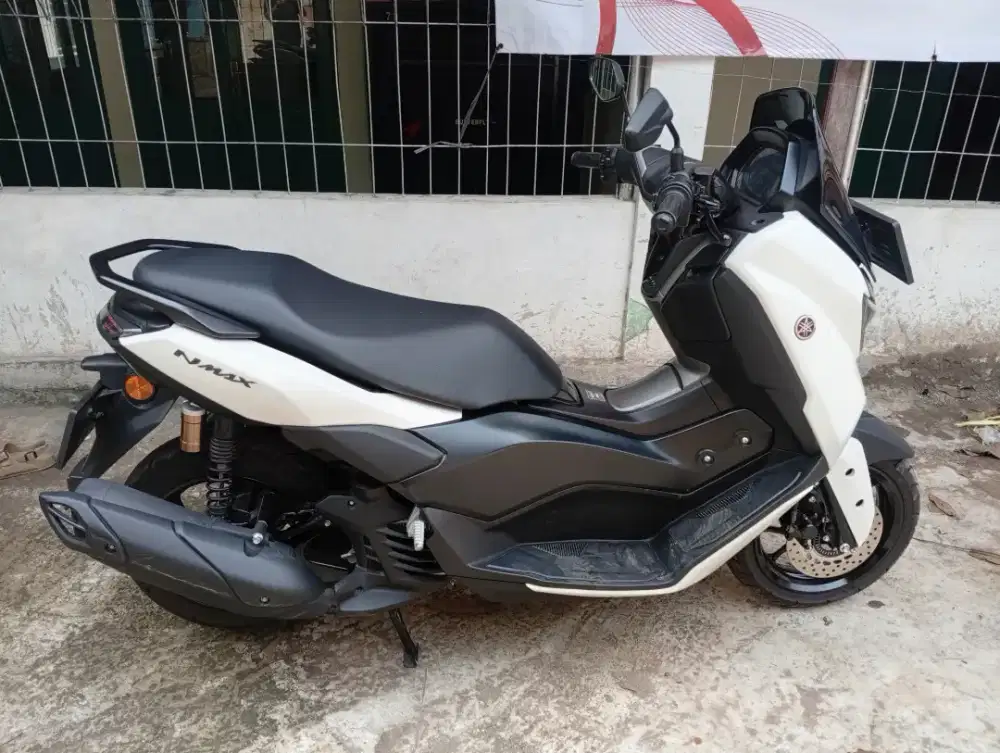 di jual yamaha N max tahun 2025 nln 05.