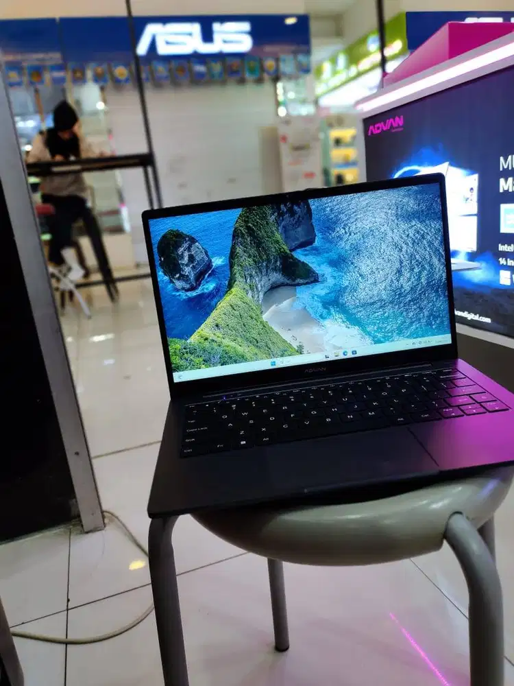 ADVAN TBOOK-N100-8GB-128 GB SSD-UMA-WIND 11-14''