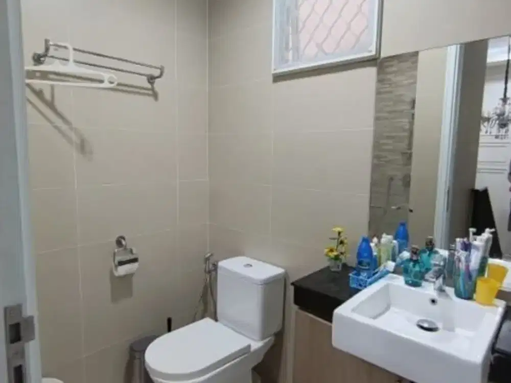Rumah Bagus Furnished SHM Kelapa Gading, Jakarta Utara