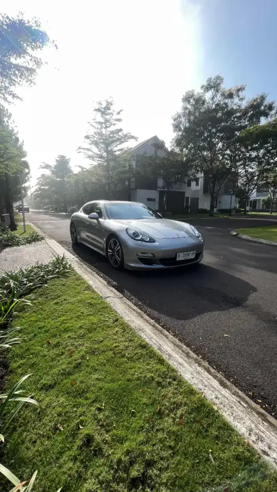 FOR SALE PORSCHE PANAMERA S HYBRID RARE ITEM!!