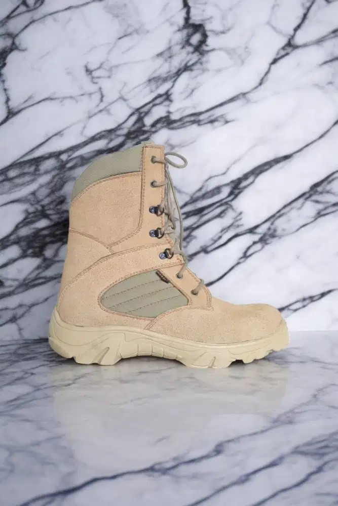 Tempat beli sepatu boots berkualitas Tuban