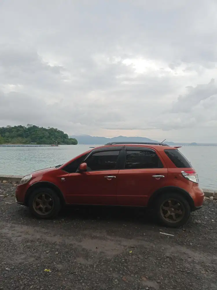 Suzuki SX4 2011 Bensin