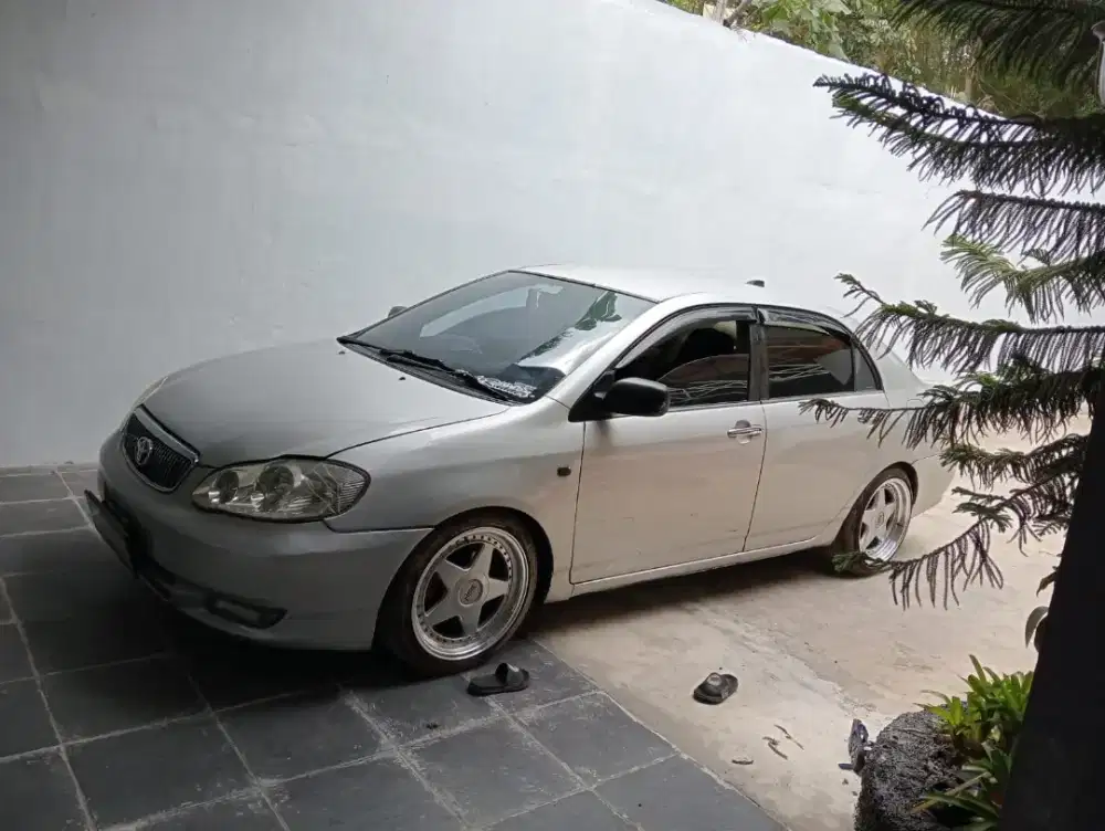 BU corolla altis 2001