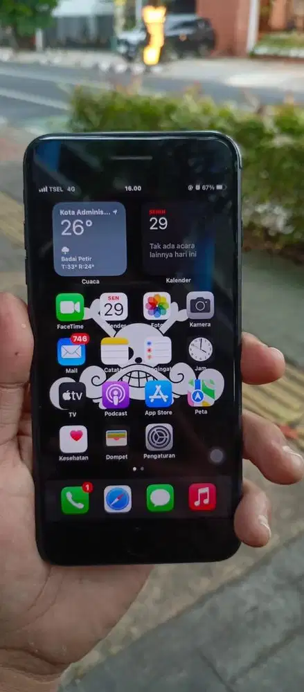 IPHONE 7+ 128gb garansi IBOX