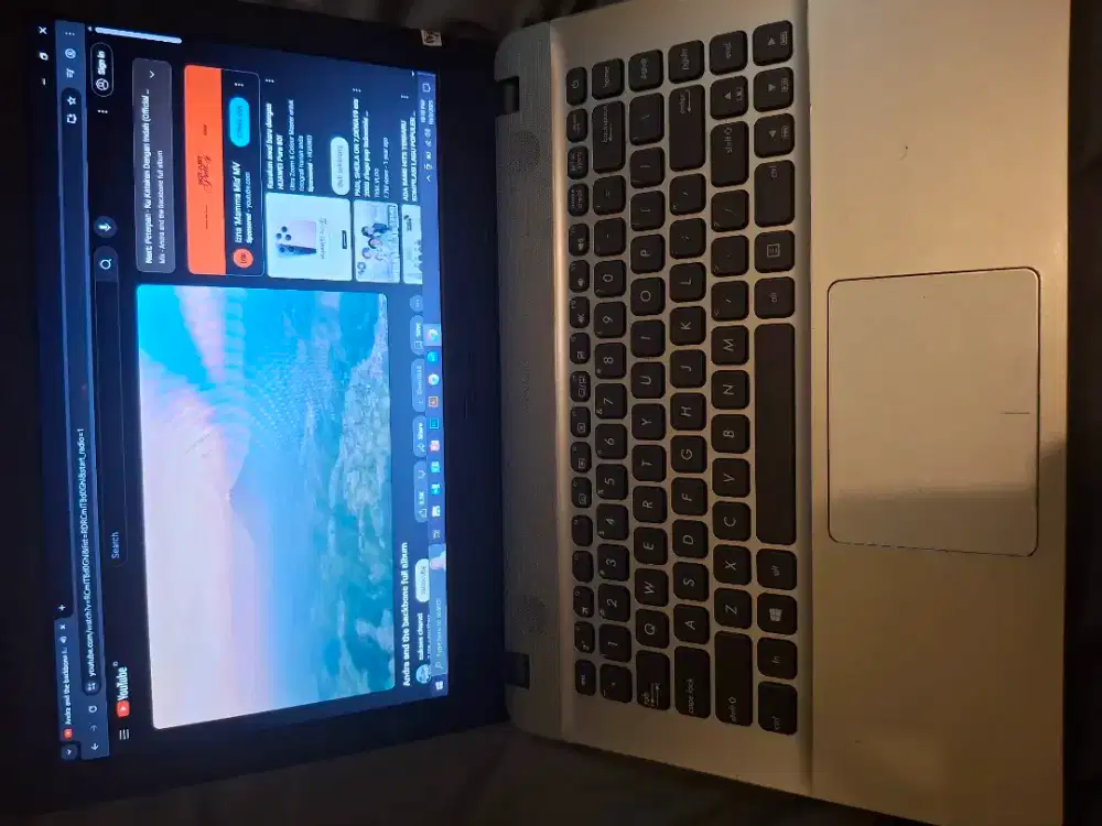 Laptop asus ram 8gb hdd 500gb siap pakai