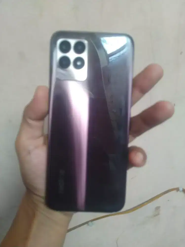 Realme 8i Ram/Memori internal 4/64