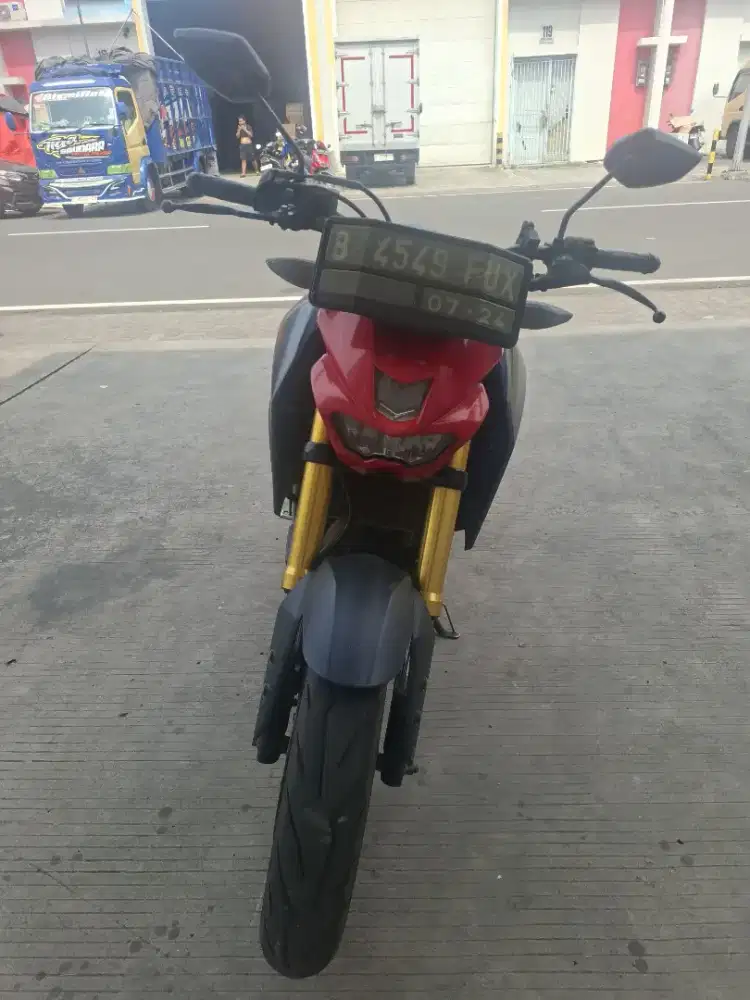 Jual motor yamaha xabre tahun 2016