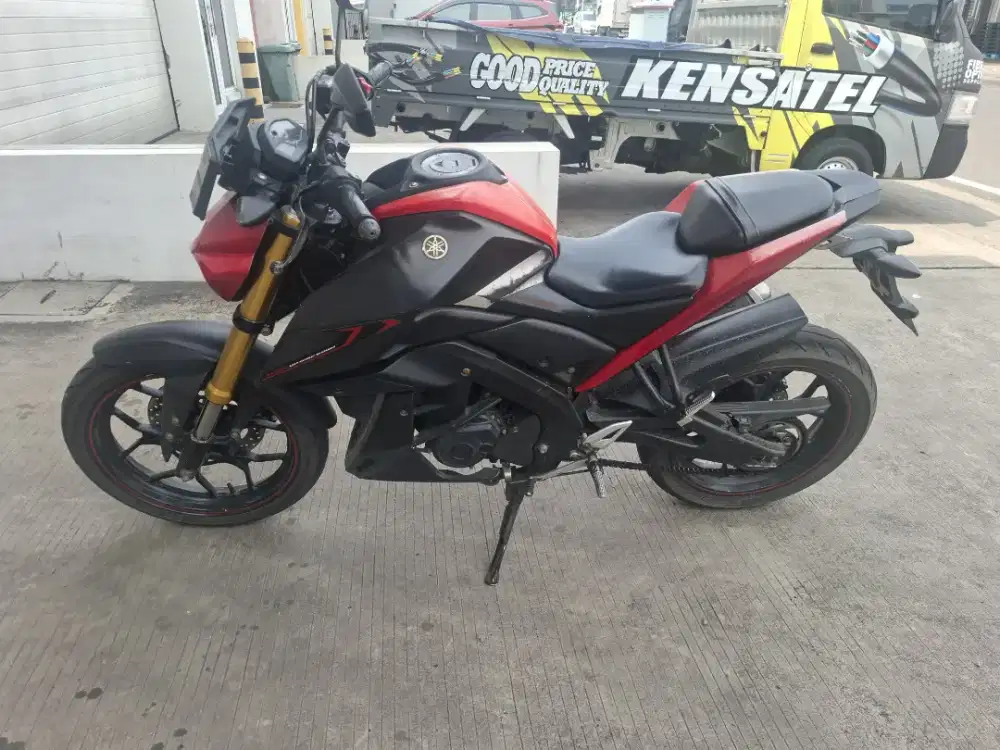 Jual motor yamaha xabre tahun 2016