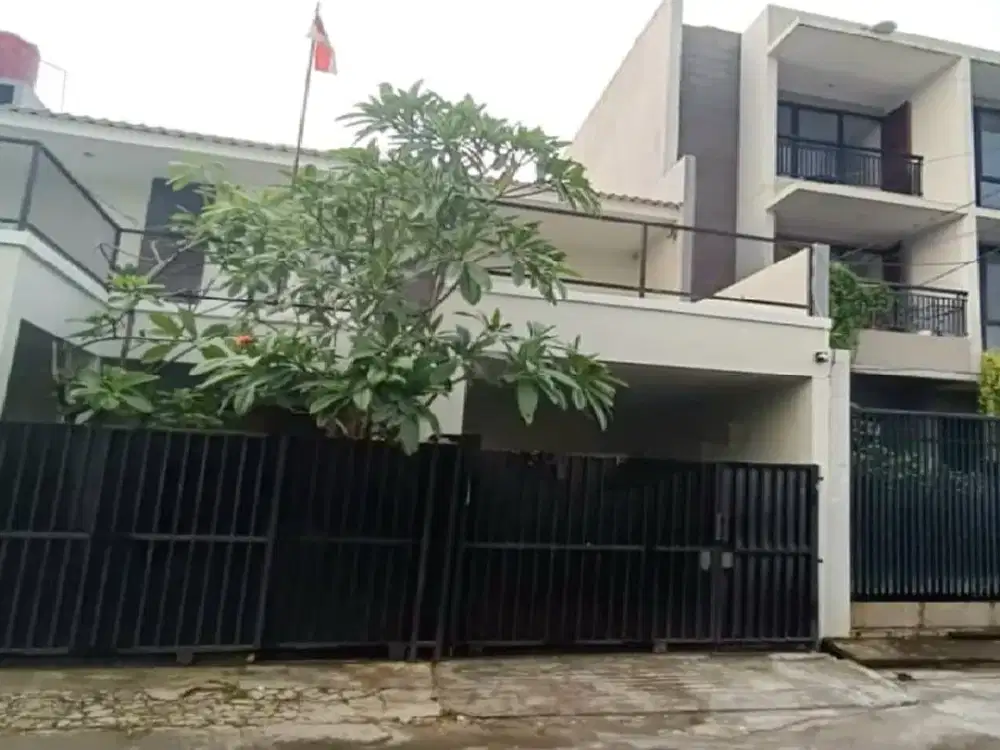 Disewakan Rumah Baru Renovasi di Kavling DKI Meruya, Jakarta Barat