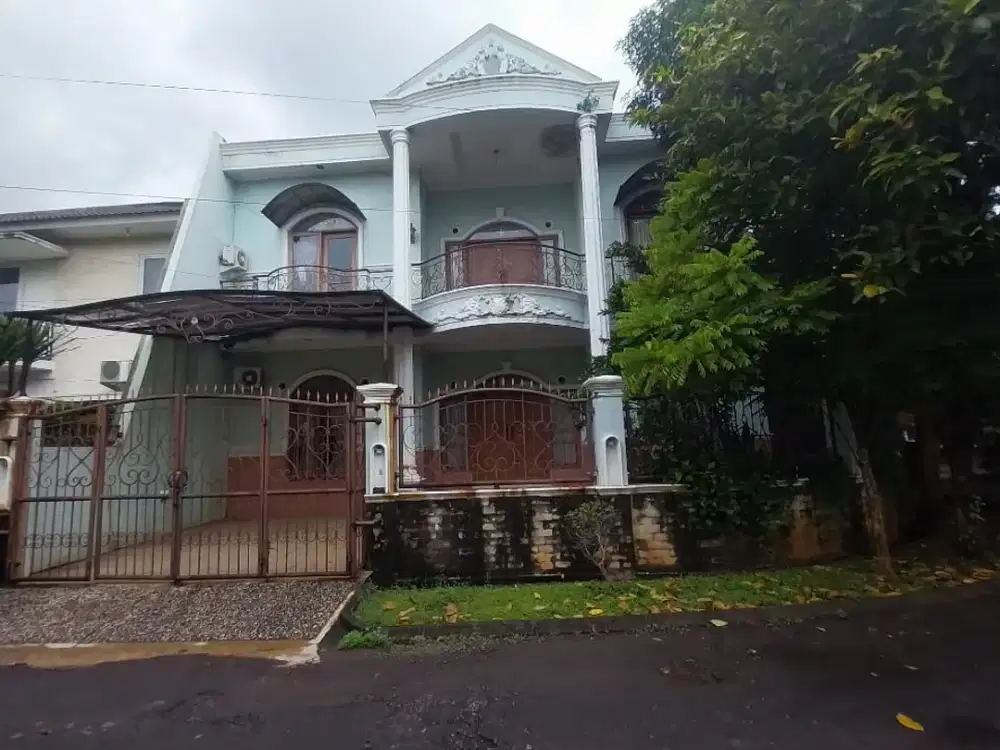 Dijual Rumah 2 Lantai Luas 525 m² di BSD, Tangerang Selatan