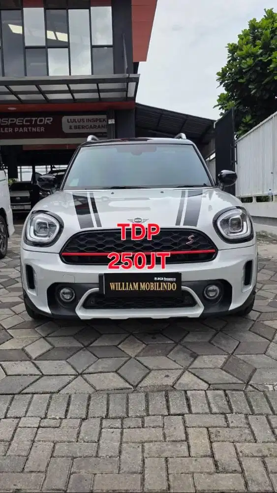 Mini Cooper Countryman 2.0 Matic Tahun 2021 Kondisi Mulus Terawat