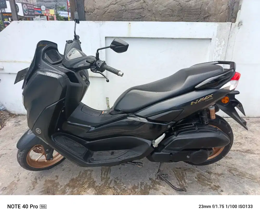 Jual beli nmax remot th 2021 seberang warung mas bro hairi motor bjm