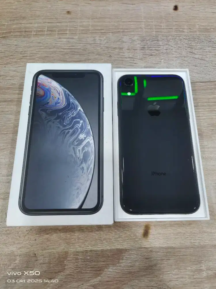 iPhone XR 64GB ibox