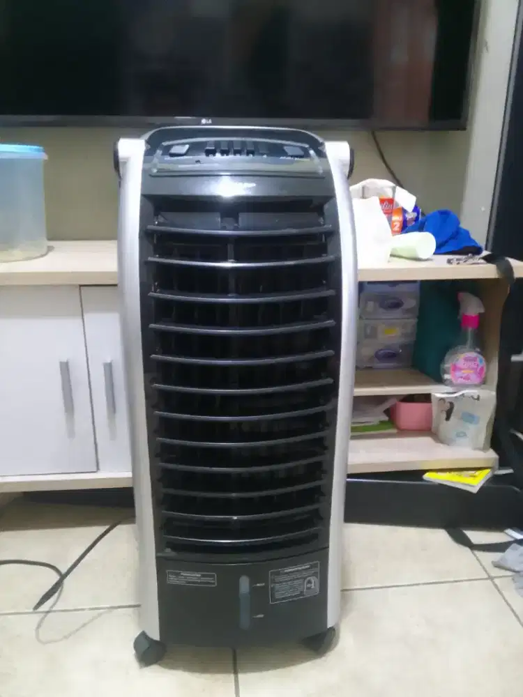 Air cooler merk Sharp normal
