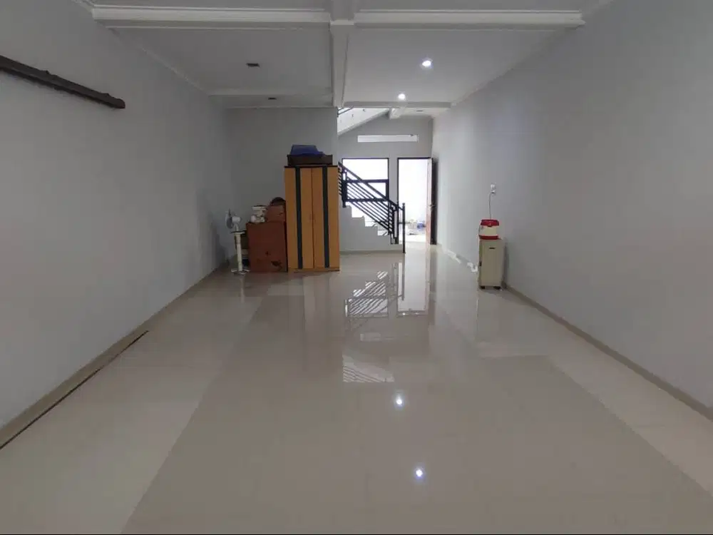 Dijual Ruko di Taman Kopo Indah Bandung Siap Pakai