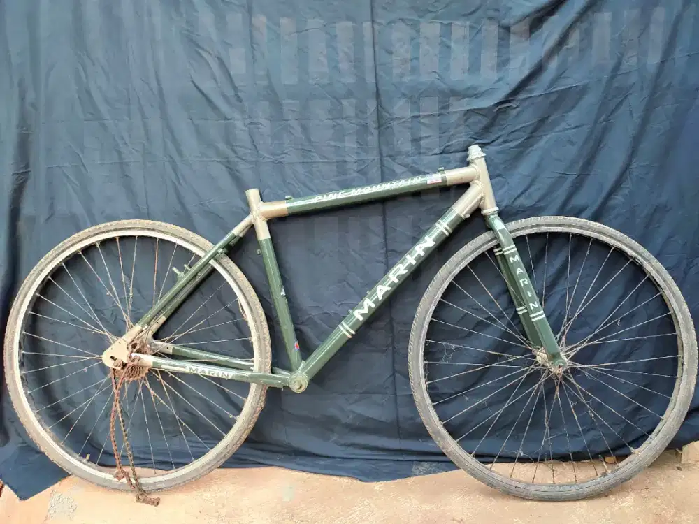 Sepeda bahan kalcer