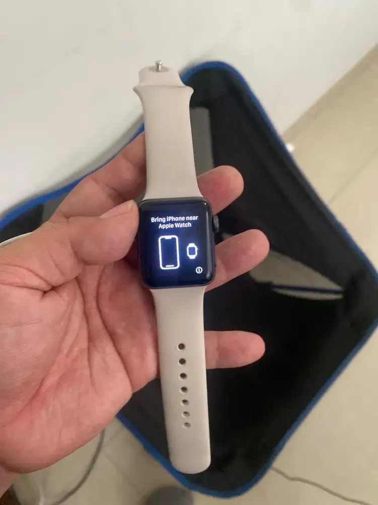 Apple watch series 3 size 38