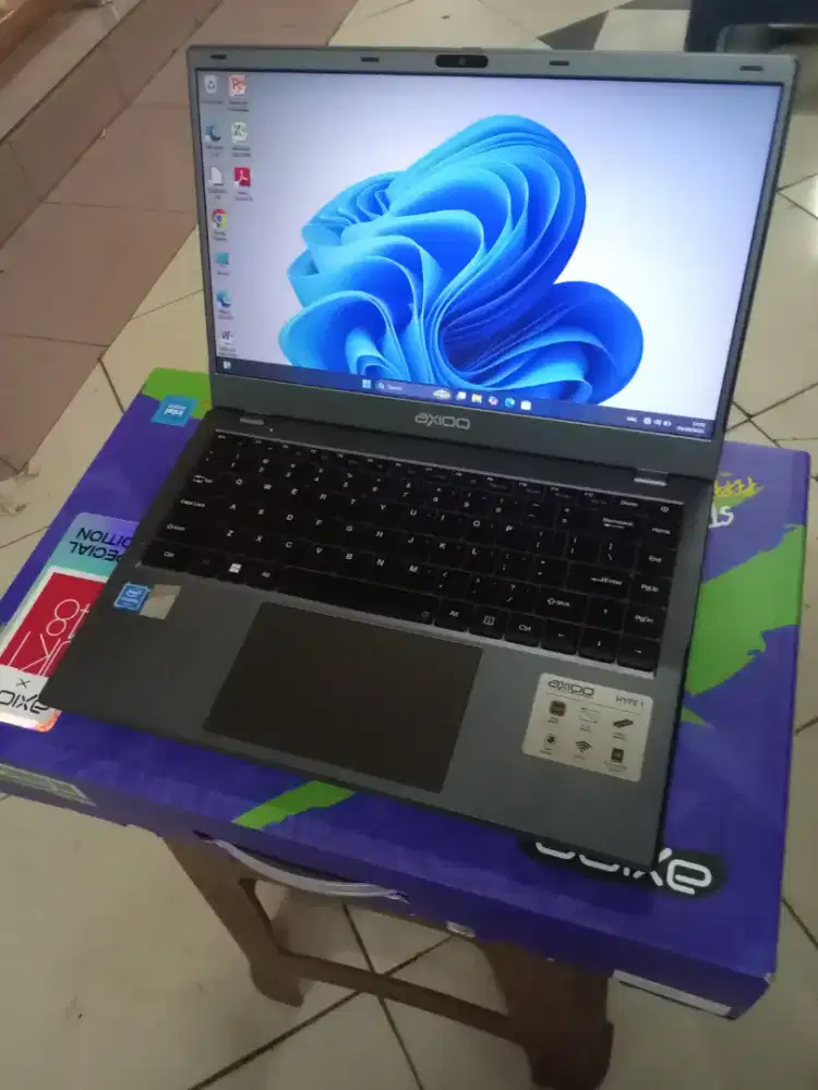 Laptop axio hype 1