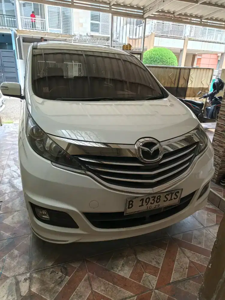 Mazda biante 2014