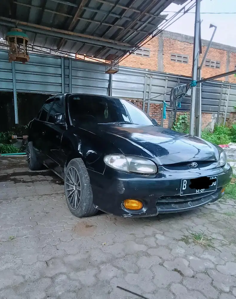 Hyundai Accent 2000 Bensin