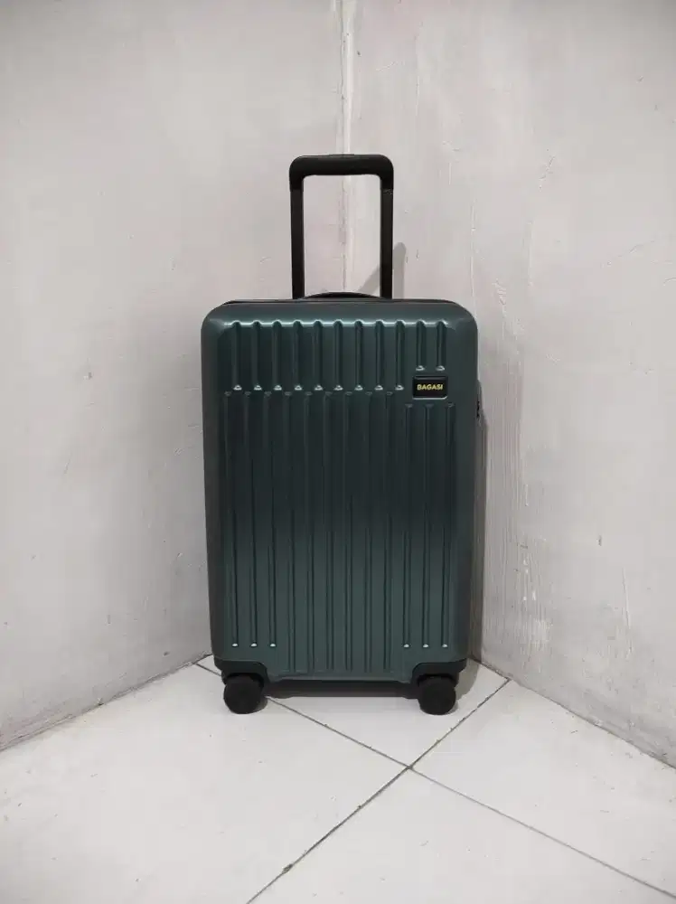 Koper Bagasi by Lojel 20 inch Kabin