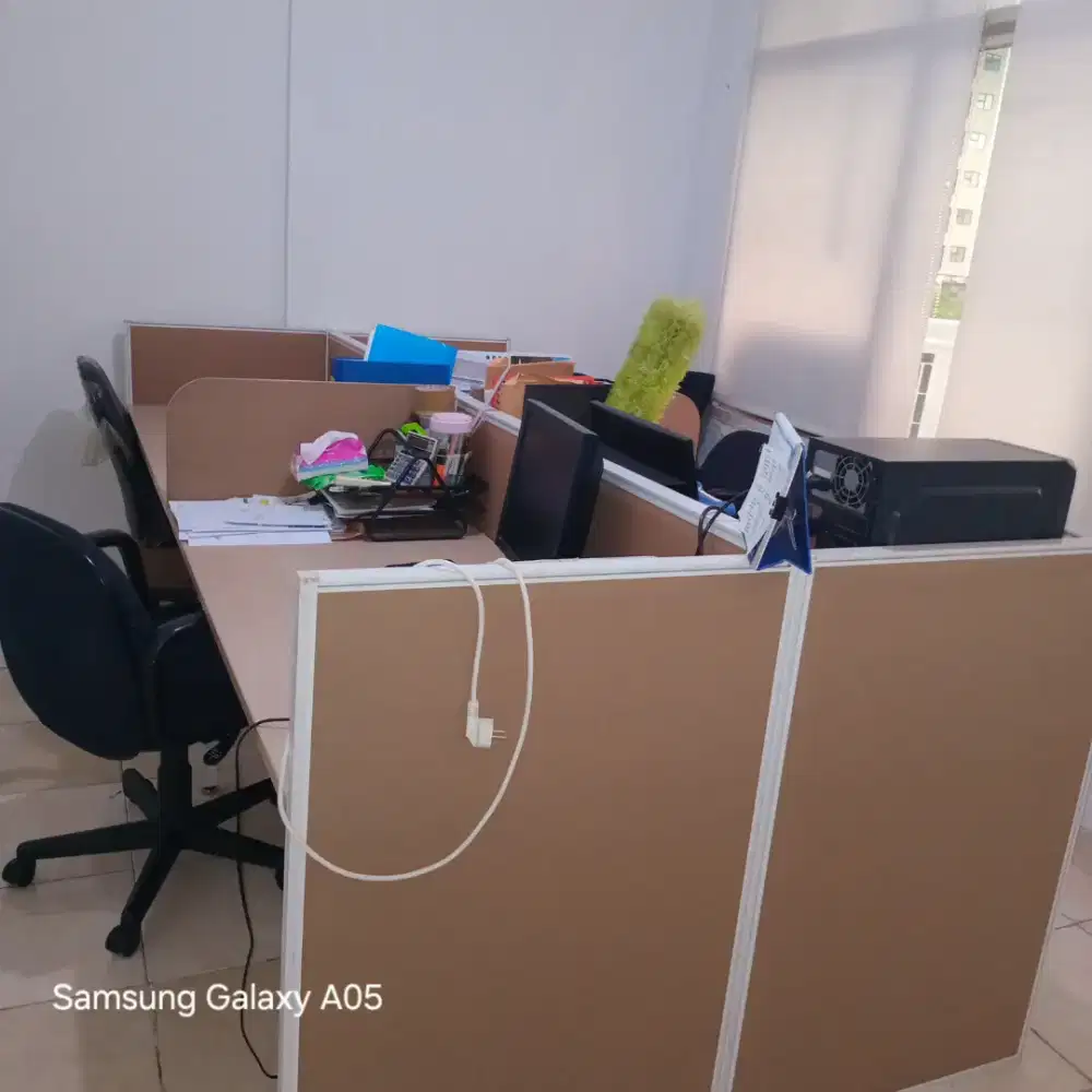 Di jual cepat peralatan kantor