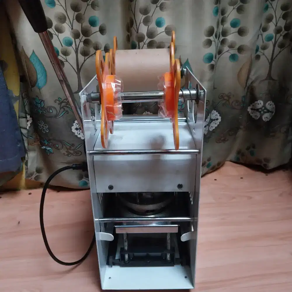 Di jual Mesin Press Gelas Plastik merk Willman