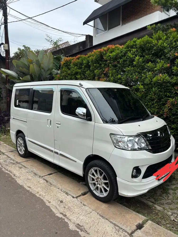 Daihatsu Luxio 2023 Bensin