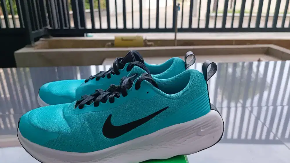 Sepatu Nike Prom Walk size 44