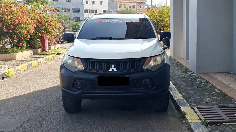 Mitsubishi Triton HDX 2.5 Turbo 4x4 Manual MT 2017 NIK 2016