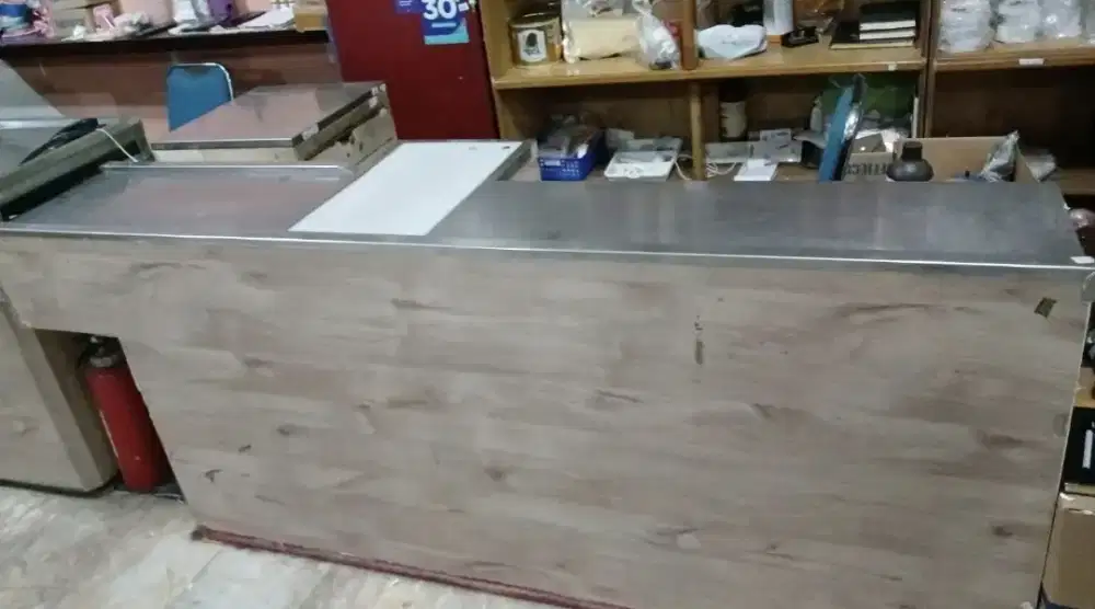 Meja kasir ex Toko