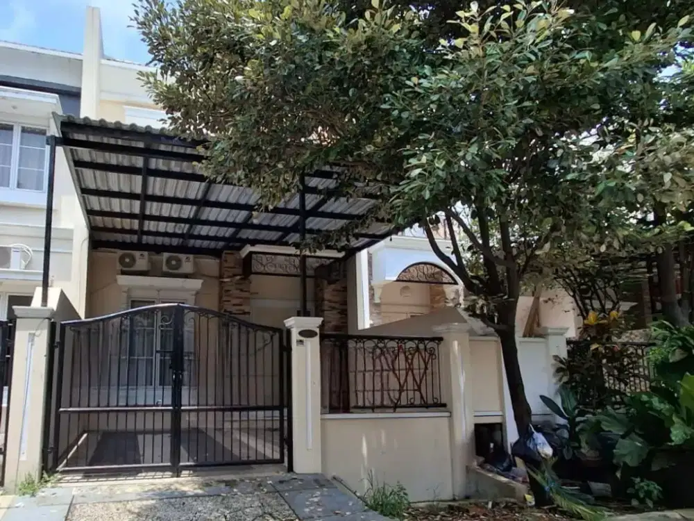 Di jual rumah 2 lantai Furnish Cluster Royal Residence Jakarta Timur