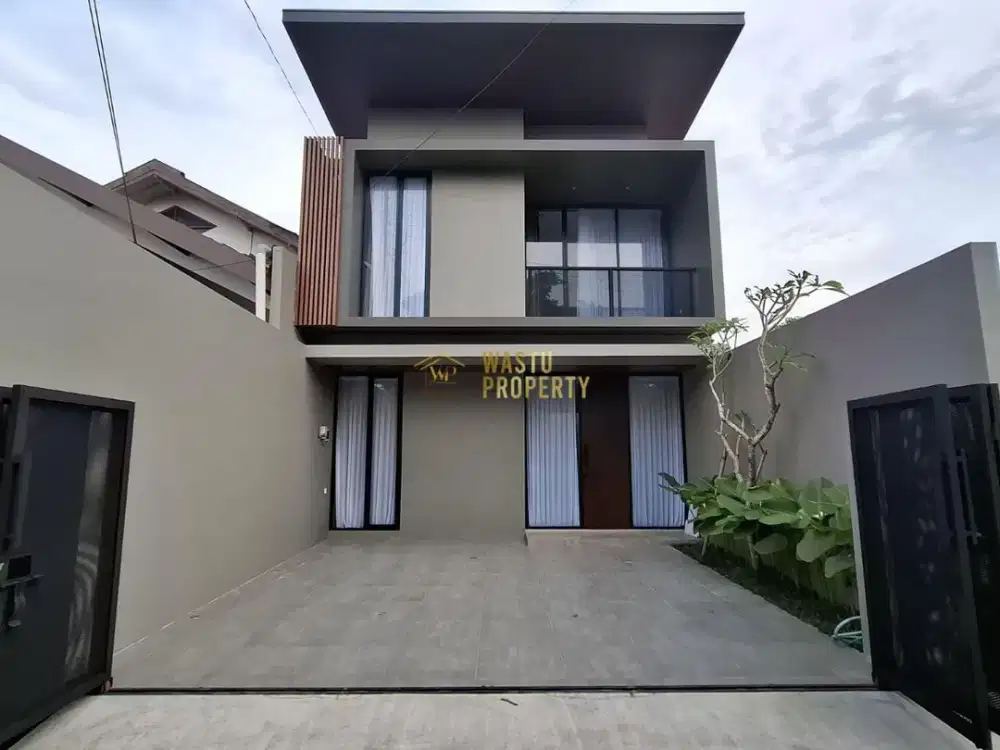 RUMAH 2 LANTAI, FULL FURNISHED, DEKAT KAMPUS UGM & AL AZHAR