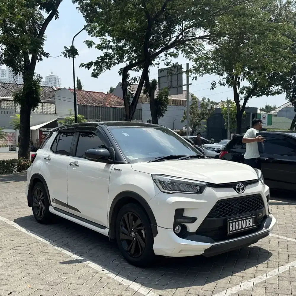 TOYOTA RAIZE GR TURBO TWO TONE 2023