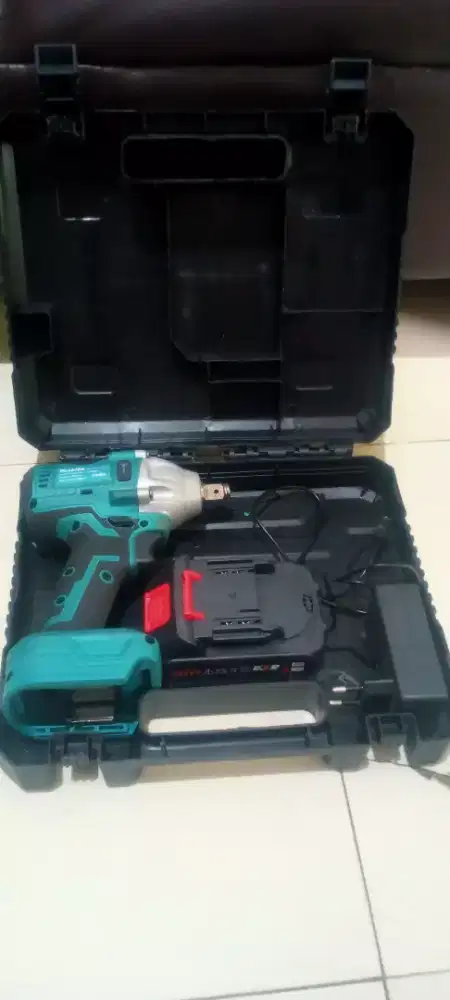 Bor Impack makita
