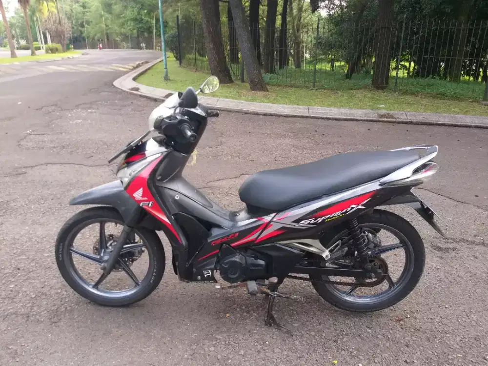 Honda supra X 125 helm in Fi cw dd th 2013 pajak panjang