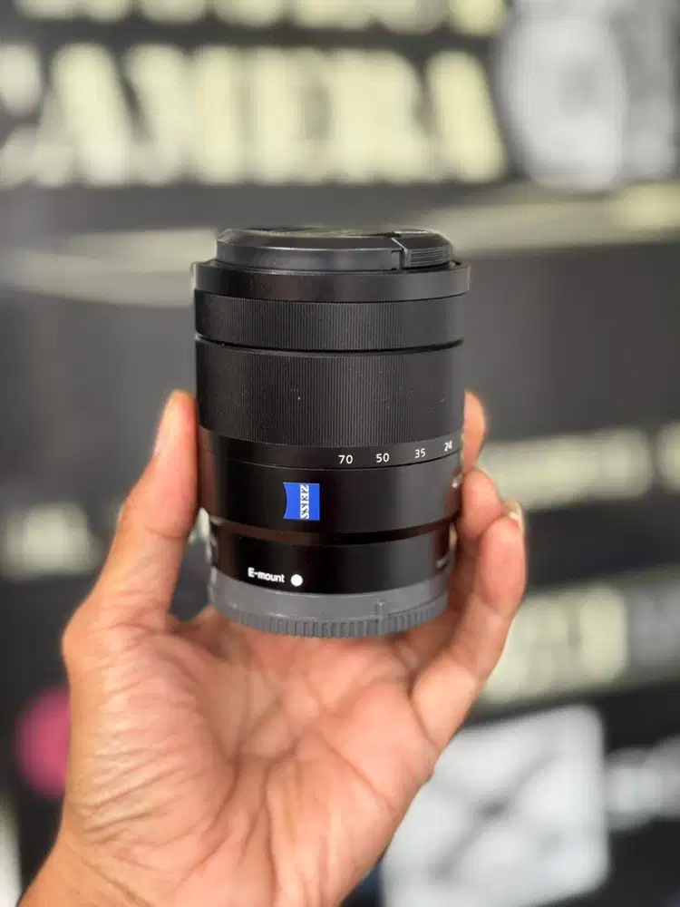 Sony E 16-70mm F4 ZEISS Mulus