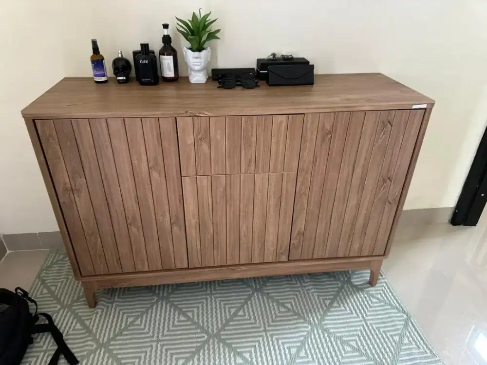 Meja rak kayu / meja lemari