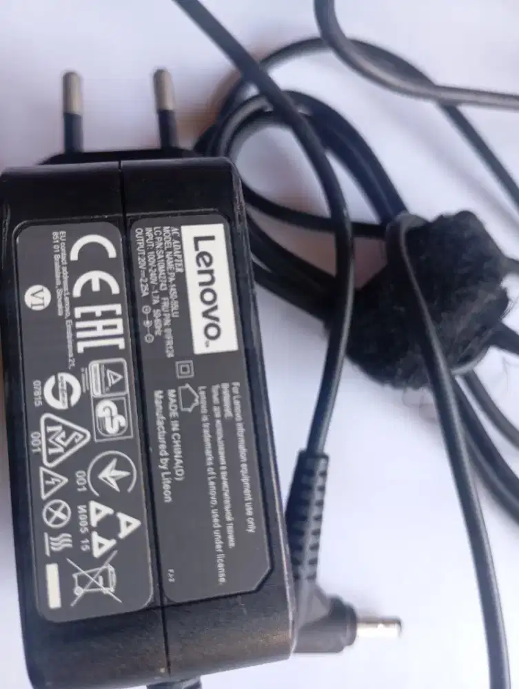 Adaptor LENOVO 50Rb. NEGO