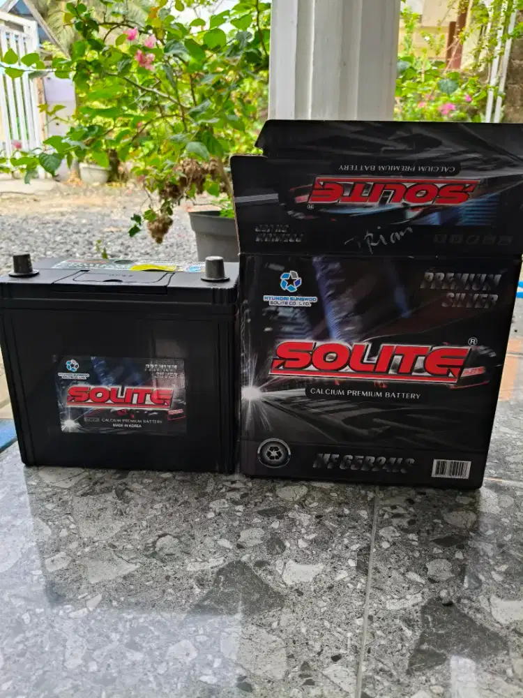 Dijual aki mobil solite untuk Innova